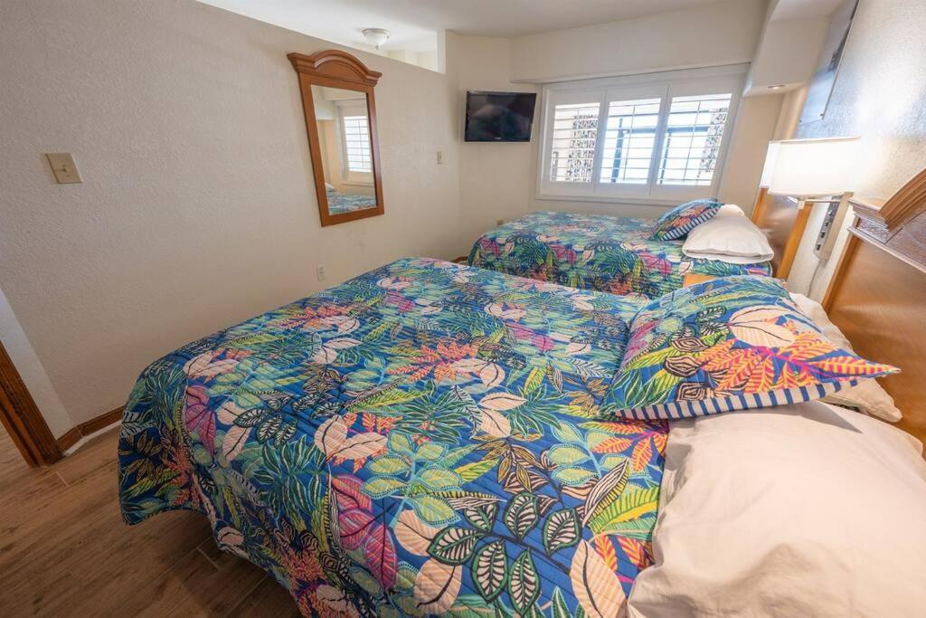 New Remodeled Direct Oceanfront Views Beach Cove Myrtle Beach Eksteriør billede