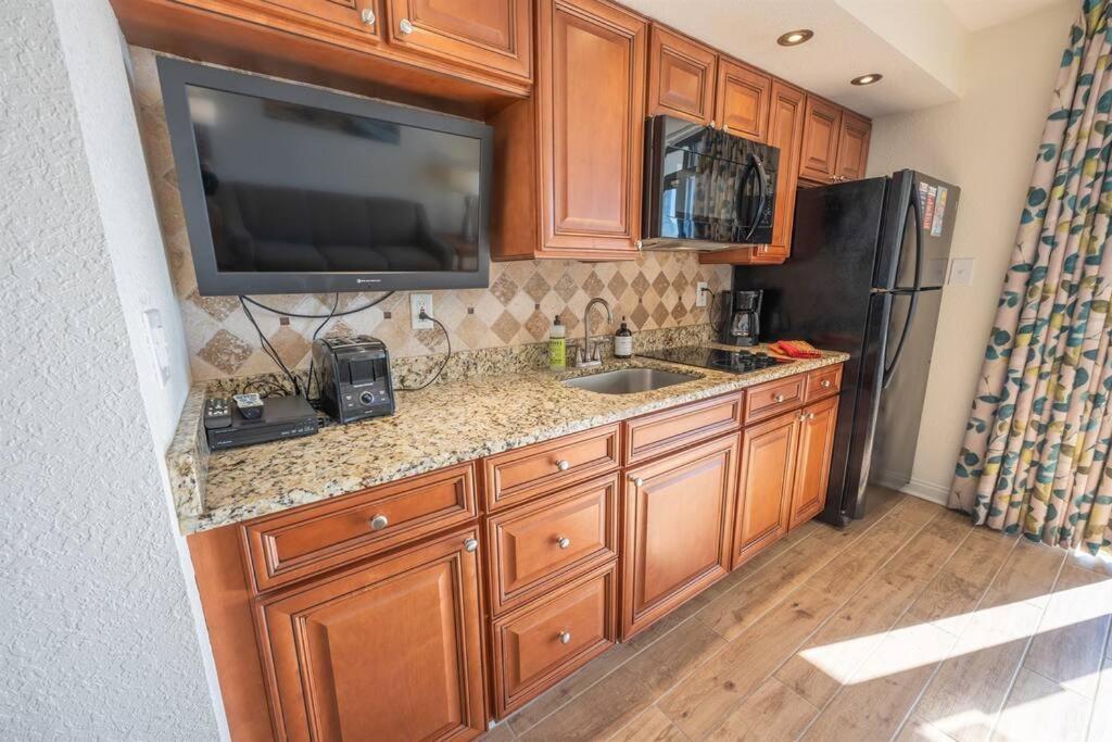 New Remodeled Direct Oceanfront Views Beach Cove Myrtle Beach Eksteriør billede